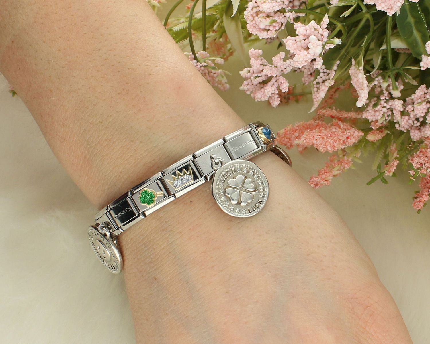 Nomination Link 925 zawieszka srebro 'Dwa łabędzie z napisem Miłość' 331800 02 biżuteria nomination nomination zawieszki nomination baza.jpg